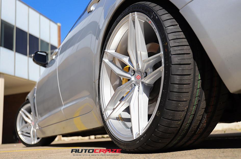 JAGUAR XF IFG 37 SILVER